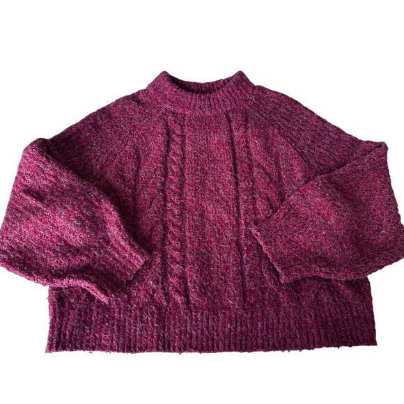 Universal Thread Sweater - Picture 1 of 7